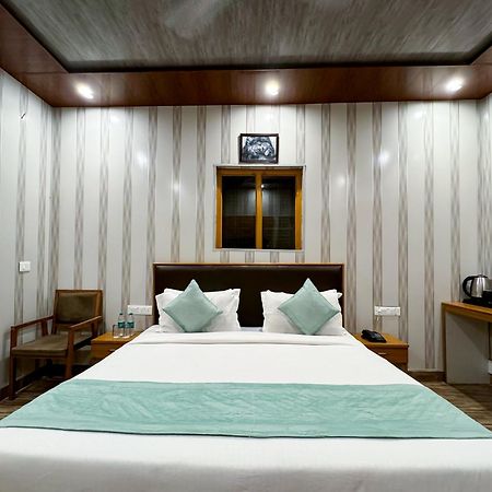 The White Oak Corbett Spa & Resort Rāmnagar Eksteriør billede