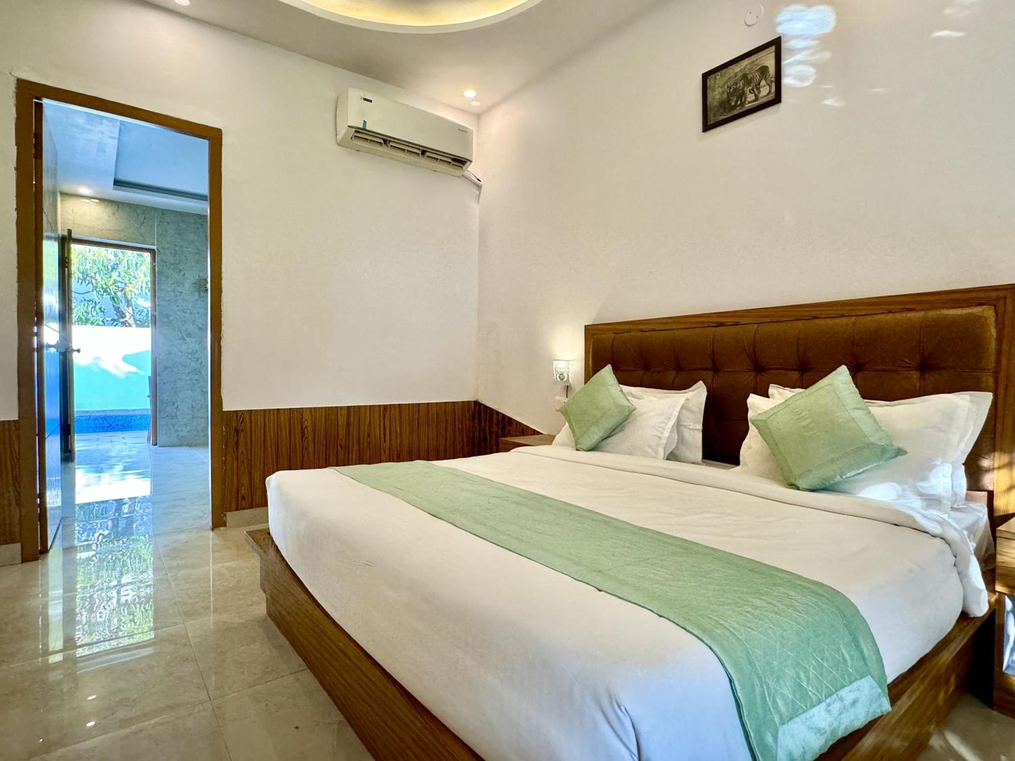 The White Oak Corbett Spa & Resort Rāmnagar Eksteriør billede